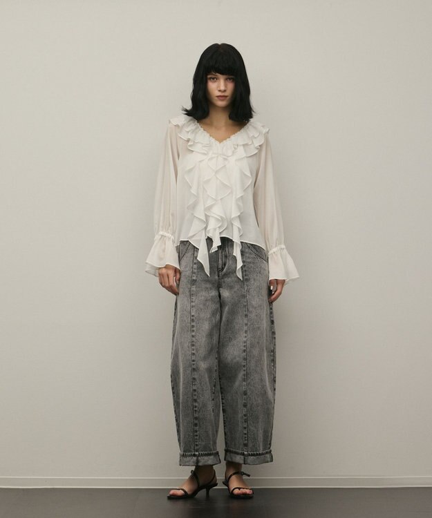 GRACE CONTINENTAL フリルブラウス ホワイト