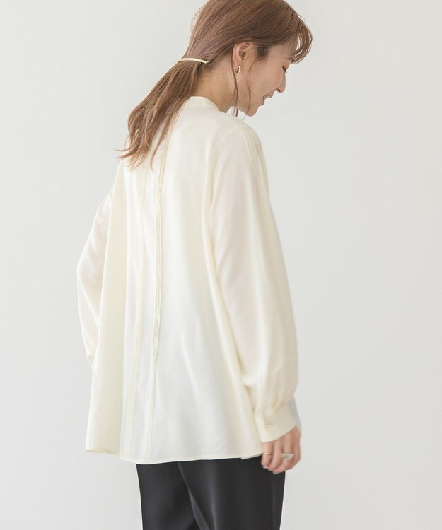 AMERICAN HOLIC サラックールタックブラウス Ivory