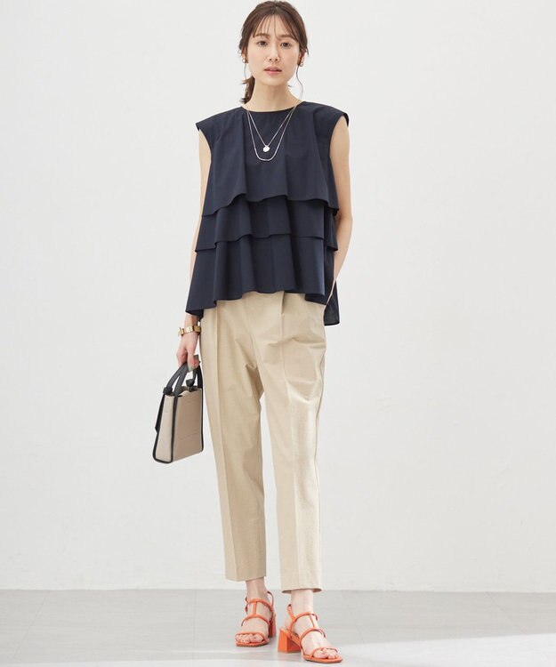 組曲 【WEB限定】コットンレーヨンシャーティングノースリーブ ブラウス ネイビー系