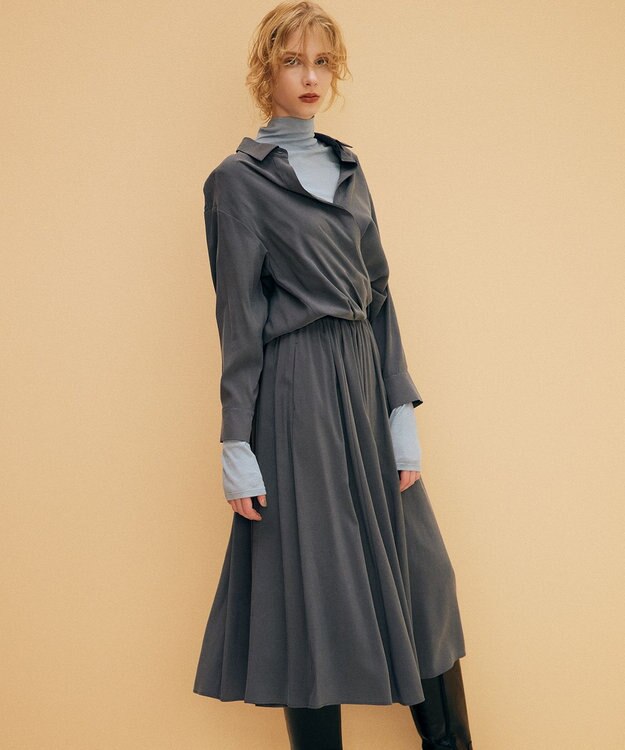 組曲 バウンディングシャーティングカシュクール ブラウス グレー系