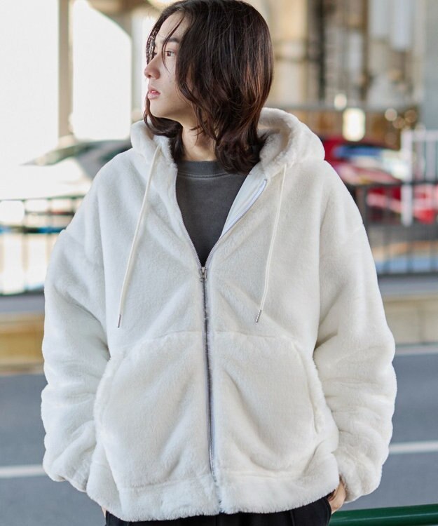 WEGO 【ユニセックス着用ITEM/MLサイズ展開】エコファーグラフィックブルゾン ホワイト