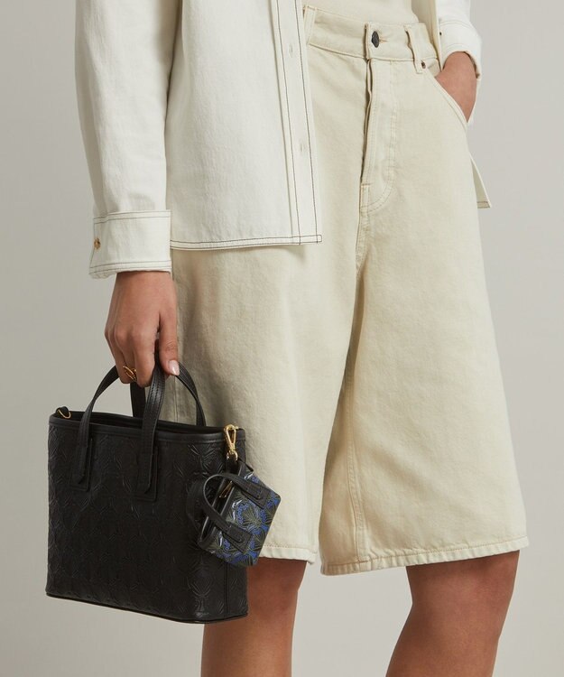 LIBERTY. アイフィス ダスク マールボロ チャーム パープル