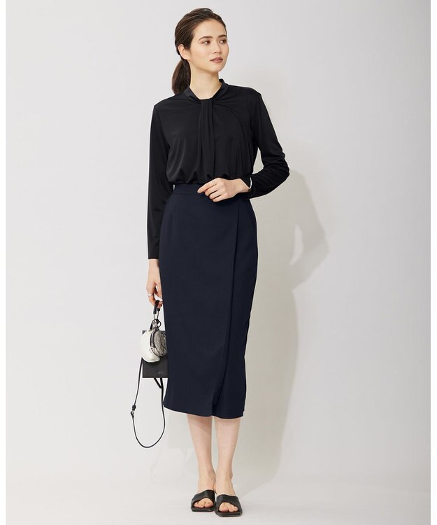 ICB 【接触冷感・UVケア・速乾・洗える】FluidBackSatin ナロースカート ネイビー系