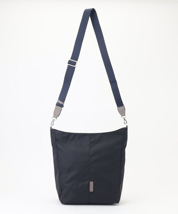 Y'SACCS ツイルナイロン　カーブショルダー　Mサイズ ネイビー