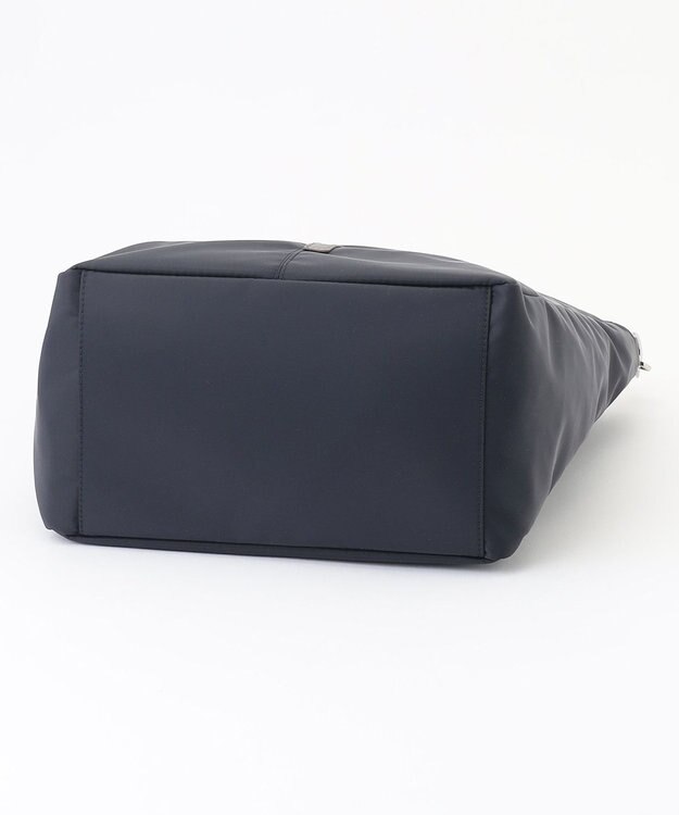 Y'SACCS ツイルナイロン　カーブショルダー　Mサイズ ネイビー