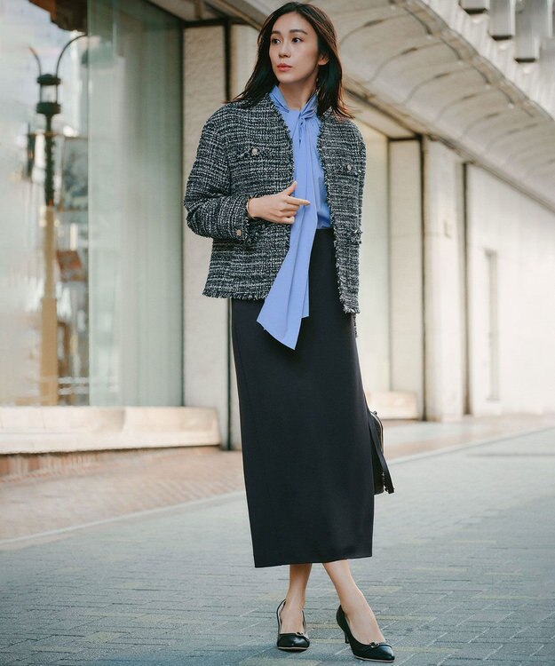 UNFILO L BEAUTY MOVE Iラインスカート ネイビー