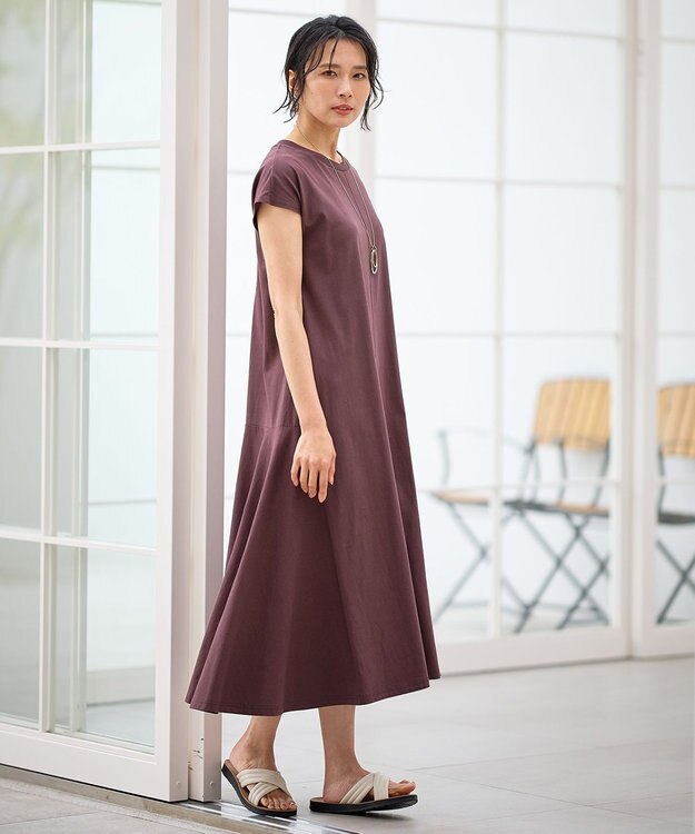 ANY 【洗濯機可】フレンチスリーブワンピース ブラウン