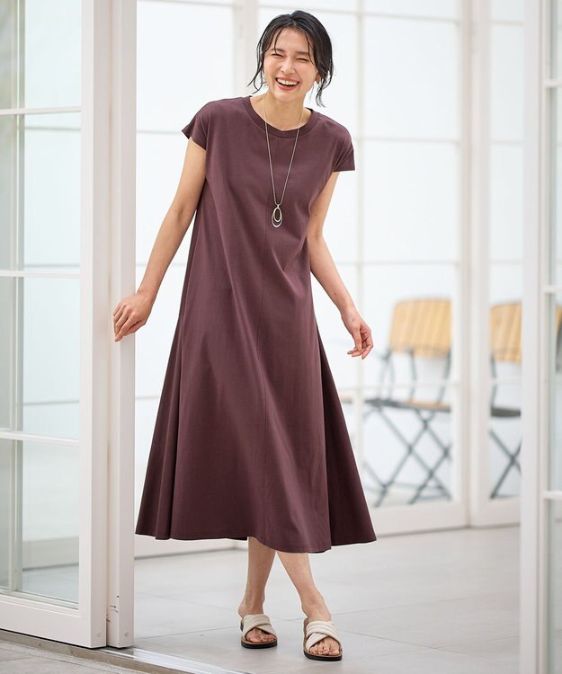 ANY 【洗濯機可】フレンチスリーブワンピース ブラウン
