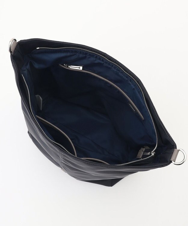 Y'SACCS ツイルナイロン　カーブショルダー　Mサイズ ネイビー