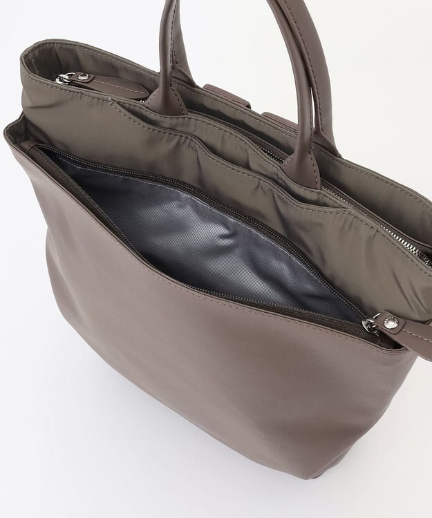 Y'SACCS シルキーリュクスバックパック ベージュ系その他