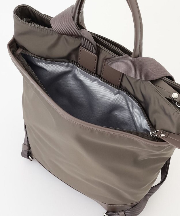 Y'SACCS シルキーリュクスバックパック ベージュ系その他