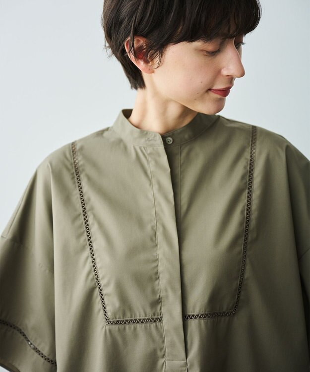 #Newans 【洗える/セットアップ可能】ハシゴレースビブデザインシャツ カーキ