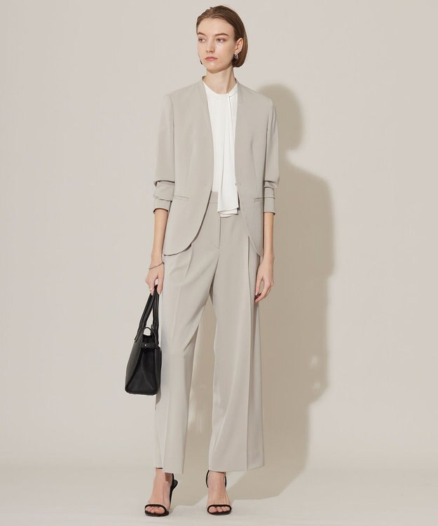 ICB 【接触冷感・UVケア・速乾・洗える】BackSatinAmunzen  5分袖スカーフタイブラウス オフホワイト系