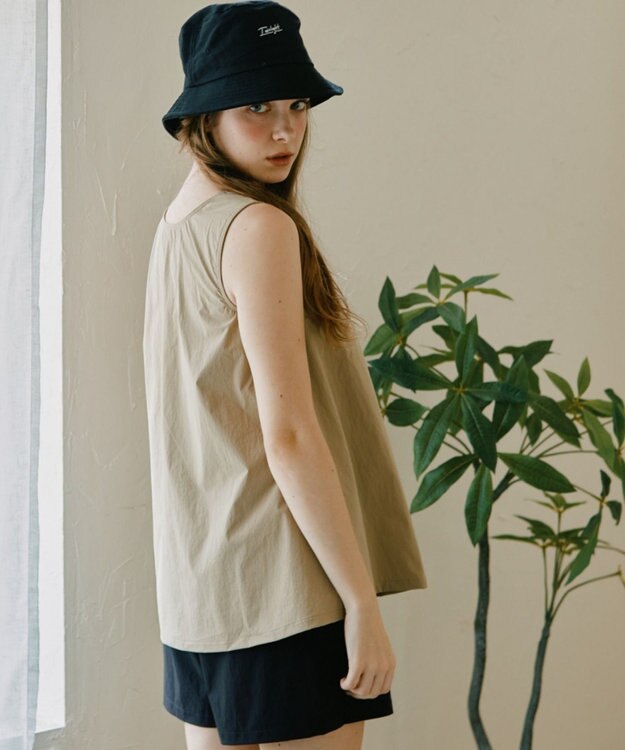 San-ai Resort（三愛水着楽園） 【カップ付きセット水着】タンキニ セット水着　無地【Ungrid（アングリッド）】 ベージュ