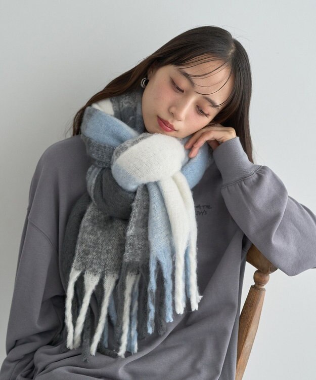 earth music&ecology ブロックチェックマフラー Gray