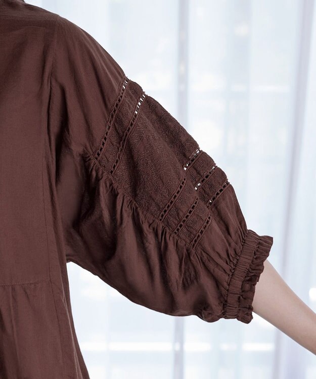 Tiaclasse 【洗える】コットンエンブロイダリーブラウス ブラウン