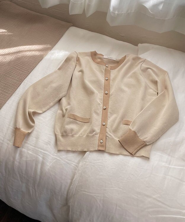 Feroux バイカラー カーディガン アイボリー系1