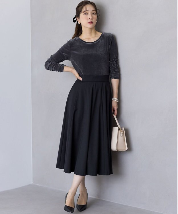 組曲 【ご好評につき追加予約 / 加藤ローサさん着用】ハンサムツイルフレア スカート ブラック系