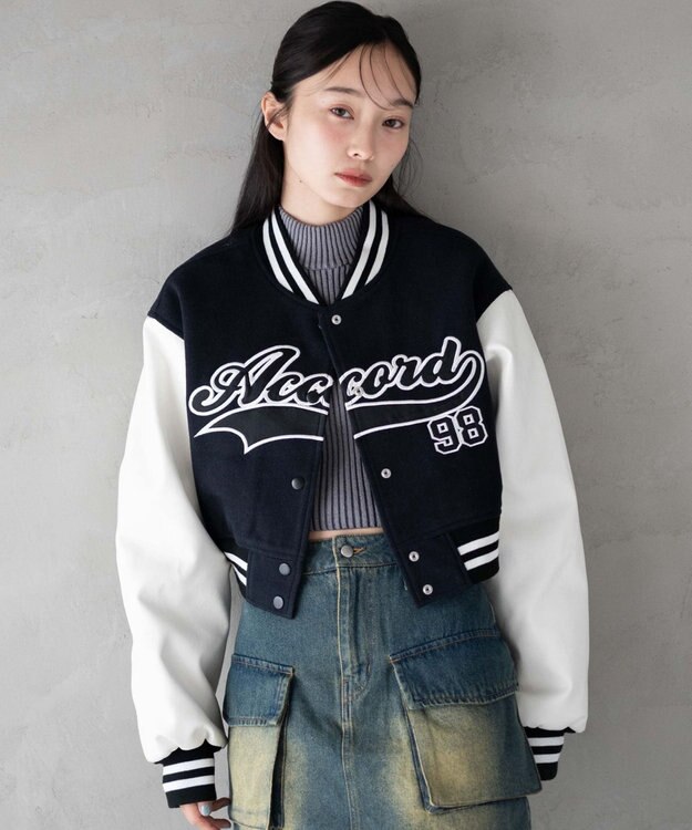 WEGO スタジアムロゴショートスタジャン ブラック