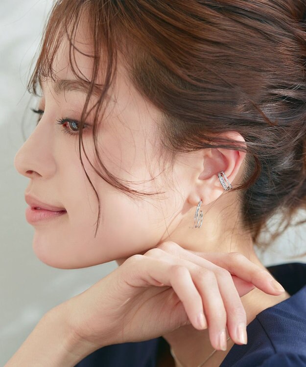 Tiaclasse 【金属アレルギー対応】ダブルラインカーブピアス シルバー