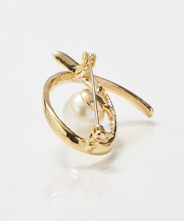 Phoebe <オンワード限定セット>金属アレルギー対応クイーンパールビジューセラミックポストピアス×クロスカーブパールビジューブローチ ホワイト