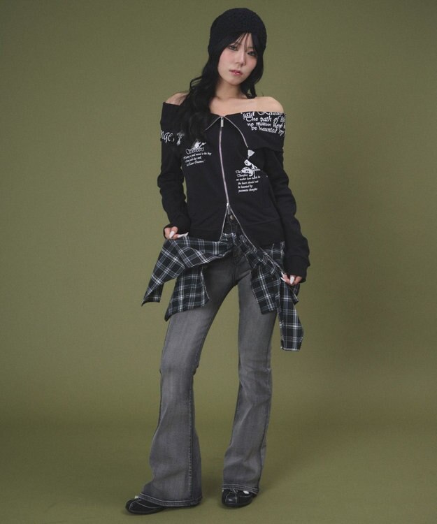 WEGO オフショルグラフィックスウェット ブラック