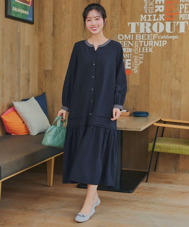Tiaclasse L ピンタックギャザークレリックシャツワンピース ネイビー