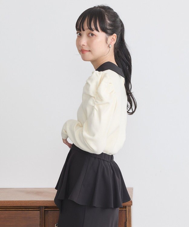 earth music&ecology 襟ビジュー付きニットプルオーバー Ivory