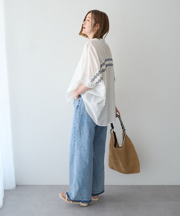 YECCA VECCA バック刺繍バンドカラーシャツ Off White
