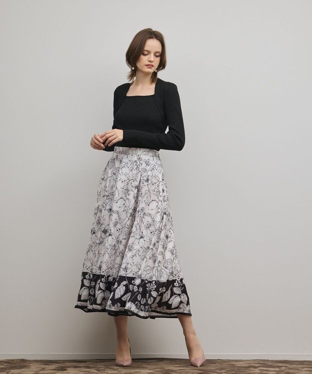 GRACE CONTINENTAL フルーツフラワープリントスカート キナリ