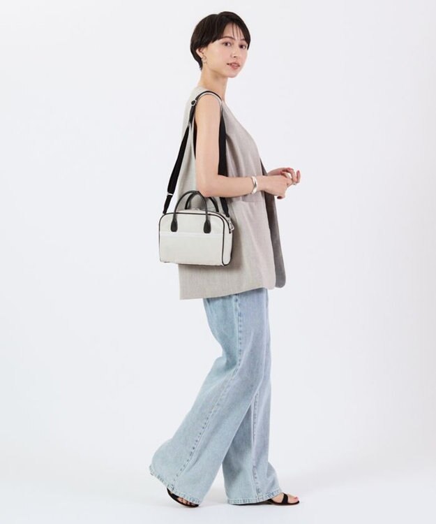 LeSportsac SQUARE TH CROSSBODY/アップタウンパールシャイン/ブラック アップタウンパールシャイン/ブラック