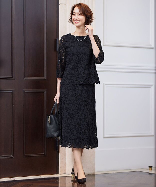 自由区 【XSサイズ～/洗える/セット可】フラワーコードレース ペプラムブラウス ネイビー系