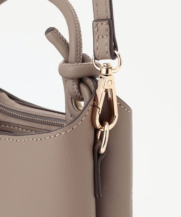 LA BAGAGERIE 【maison vert】 【多収納】ノットデザインポシェット グレー