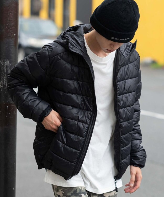 WEGO 【ユニセックス着用ITEM】コンパクトフィットパファーフーディー ブラック