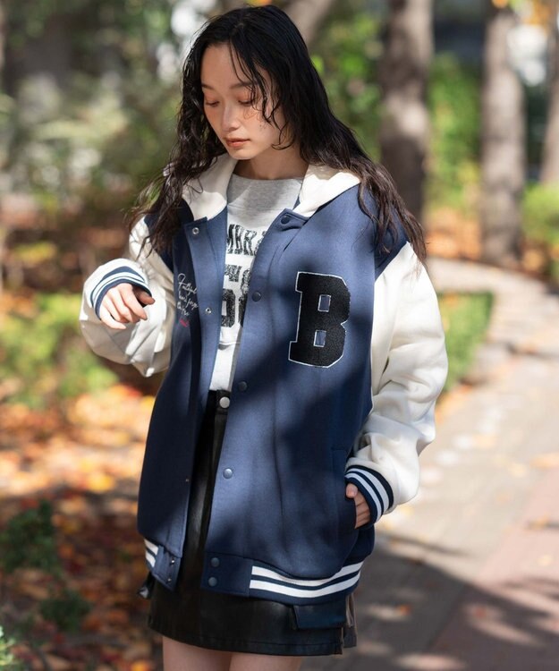 WEGO 【ユニセックス着用ITEM】スウェットフードスタジャン ネイビー