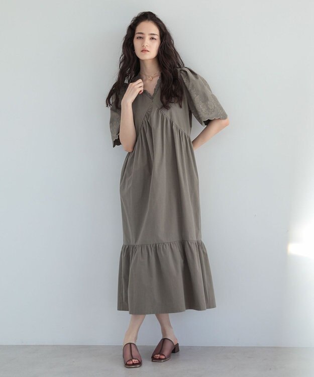Green Parks ■ＥＳＣＡＲ　刺繍スリーブギャザーワンピース Khaki