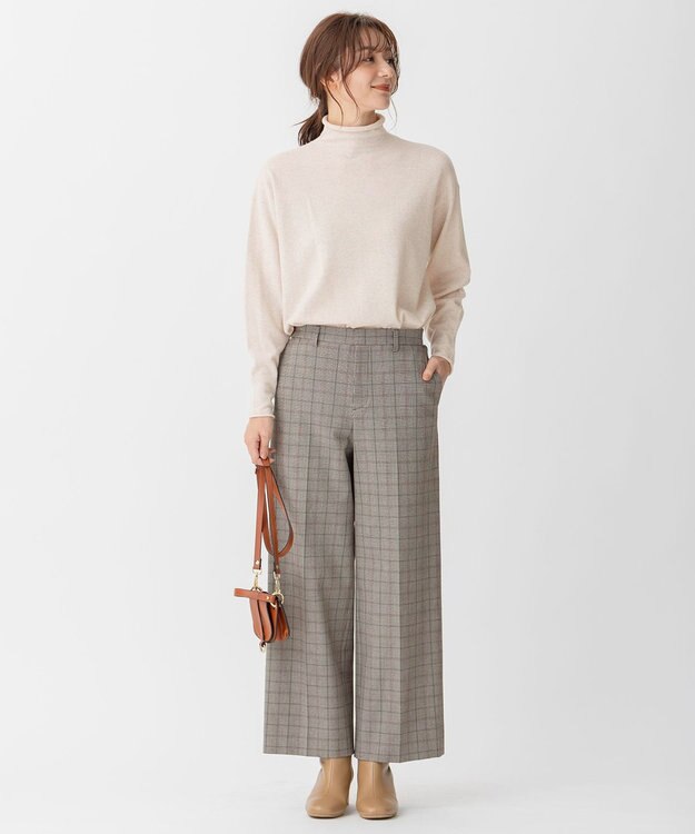 自由区 【洗える】ソフトウールハイゲージ ハイネックニット ベージュ系