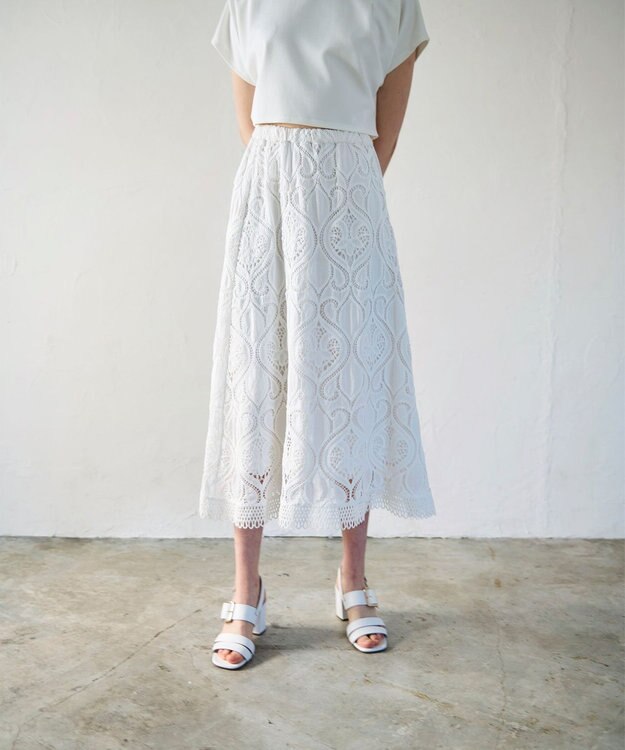GRACE CONTINENTAL エンブロイダリーロングスカート ホワイト