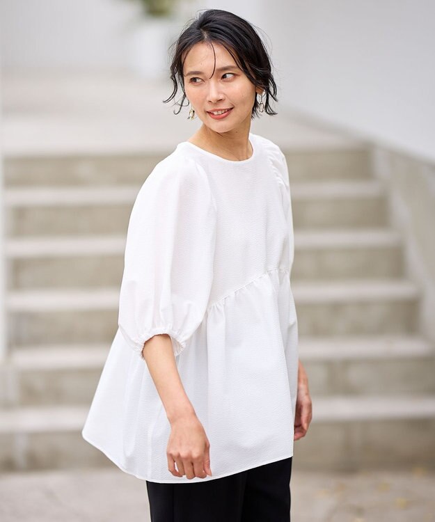 ANY 【WEB限定/洗濯機可】サッカーギャザーペプラムブラウス ホワイト