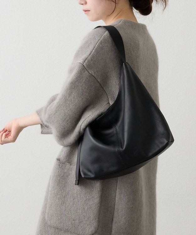 russet レザーホーボーバッグ M(CE-1658) Black