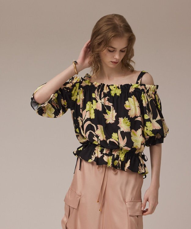 GRACE CONTINENTAL リゾートフラワートップ ブラック