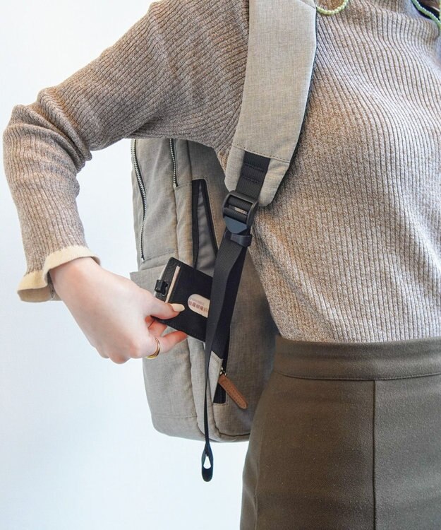 ACE BAGS & LUGGAGE ACE アビリティ ビジネスリュック B4 14インチ 10499 ライトグレー