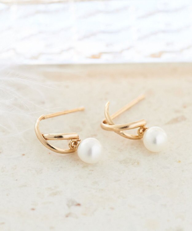 Phoebe 【K10】クロッシングパールピアス ゴールド