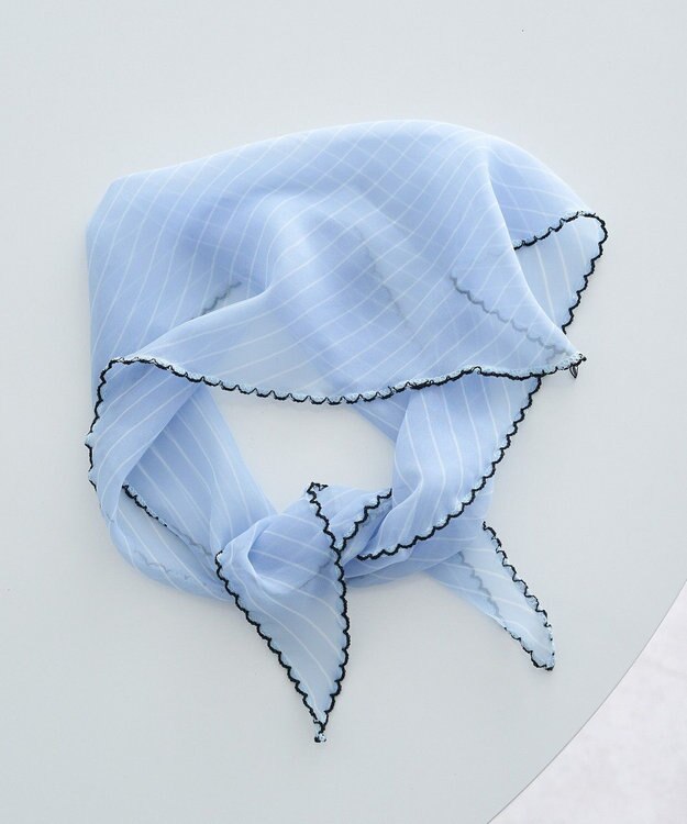 earth music&ecology トライアングルスカーフ Stripe