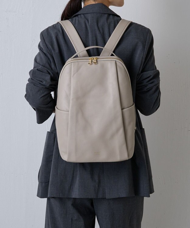 russet ＜背面メッシュ仕様＞レザーリュックサック(CE-1373) GrayBeige