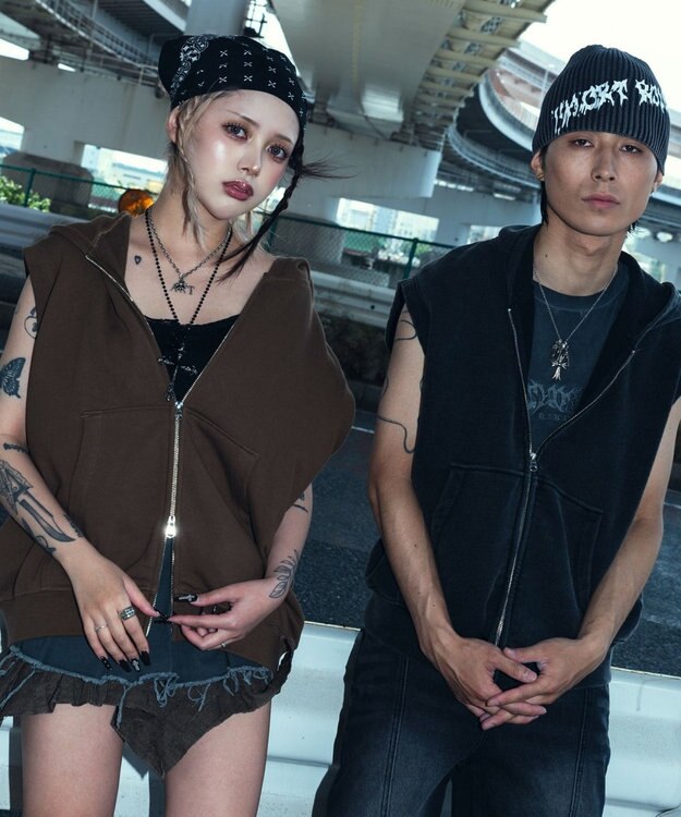 WEGO 【ユニセックス着用ITEM】ショートノースリーブZIPパーカー ブラウン