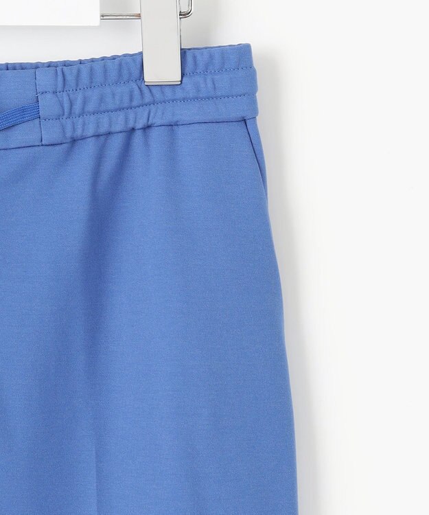 自由区 【洗える】ライトフィールジャージーワイドストレート パンツ ブルー