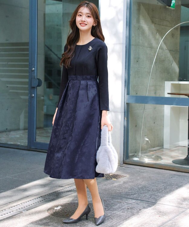 Tiaclasse フラワージャガードドッキングワンピース ネイビー