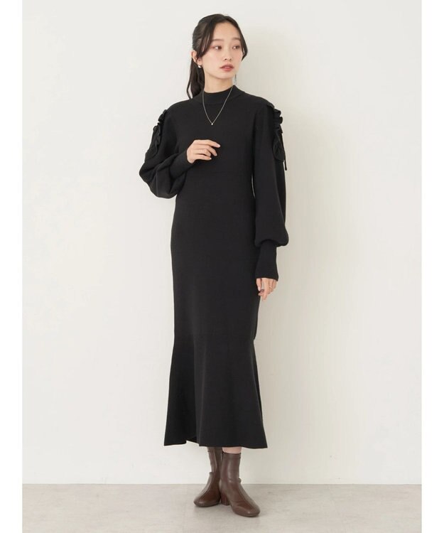 earth music&ecology 袖シアーフリルニットワンピース Black