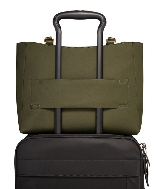 TUMI VOYAGEUR 「ヴァレッタ」ミディアム・トート オリーブ